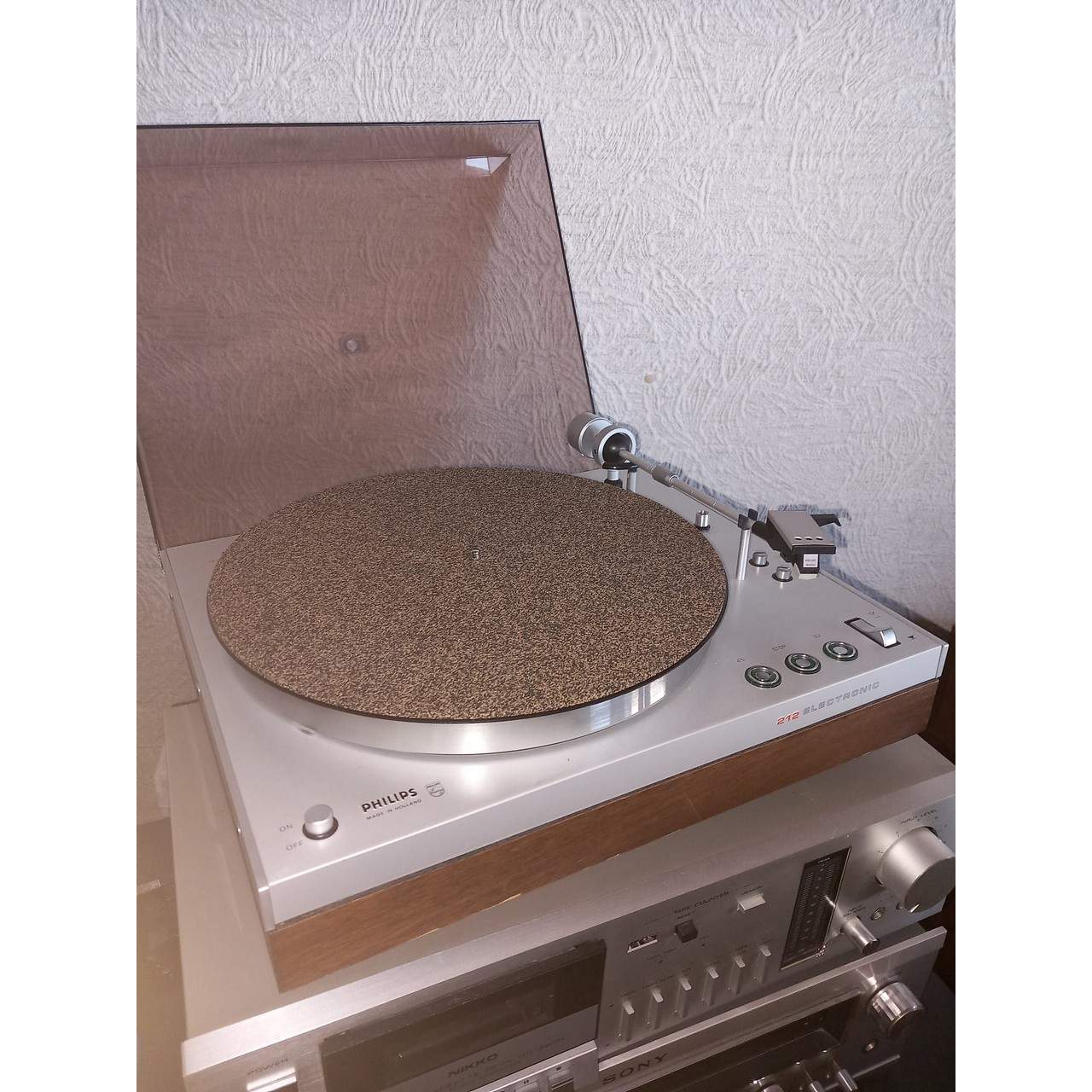Plattenspieler-Auflage aus Gummikork – Slipmat für 12 Zoll Plattenspieler (300x3m mit 8mm Loch)