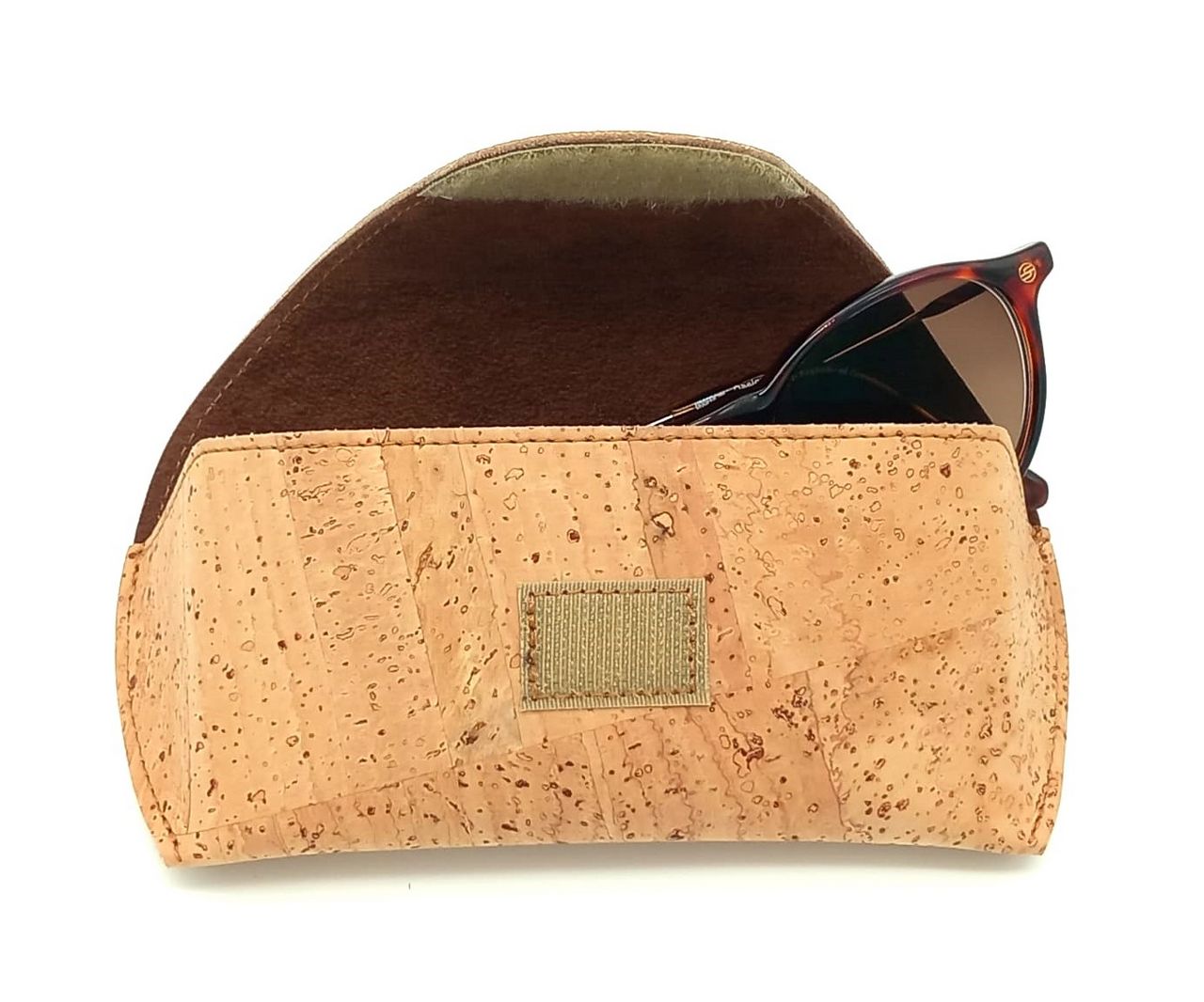 Nachhaltiges Mäppchen für die Brille aus Kork