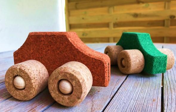 Korxx Spielzeug-Autos "LIMO" in verschiedenen Farben