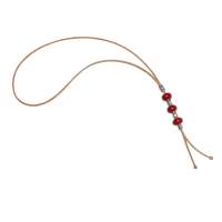 Kork-Halskette-mit roten Steinchen